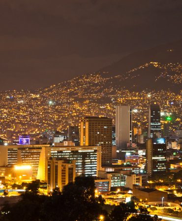 (C) Pouya Razavi  pouya@pouya.net